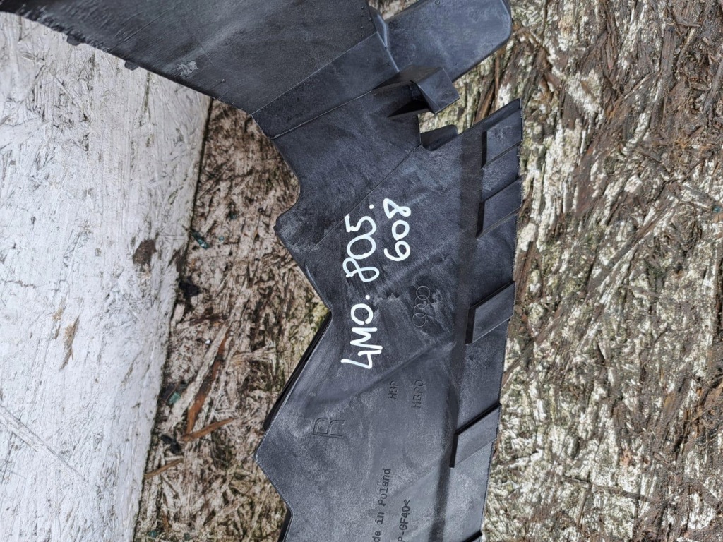 фото №3, Audi q7 sq7 2016-24 rok 4m0805608 направляющая лампы правой