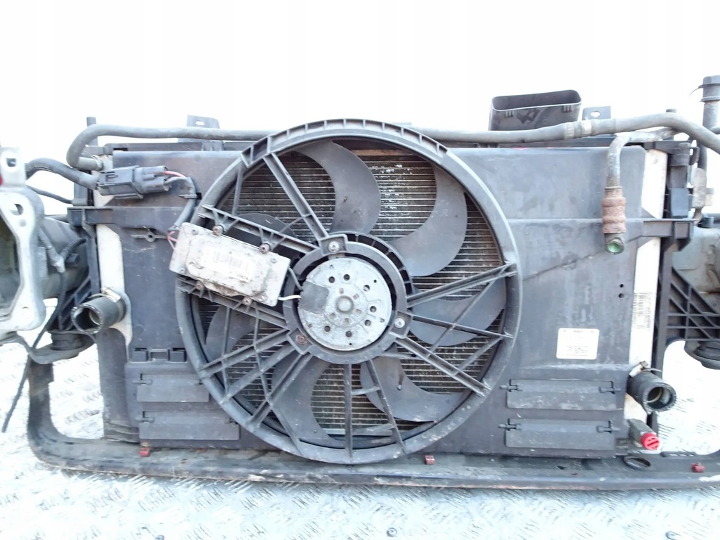 фото №10, Pas передній радіатор kpl. volvo s40 v50 c30 c70 ii 2.4 бензин