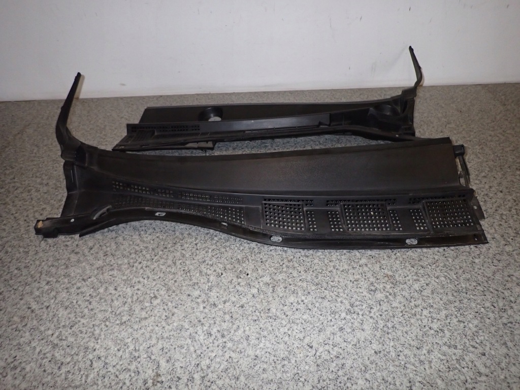 фото №13, Mazda5 mazda 5 ii 10- жабо пластиковый комплект