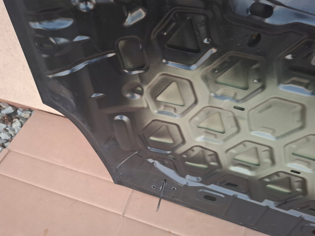 Капот кришка volvo v40 2 оригінал Оригінал