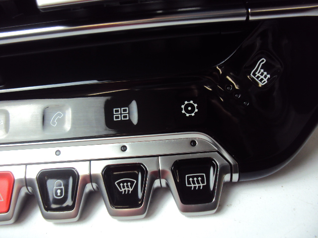 фото №4, Панель кондиционера радио peugeot 2008 ii 2019-