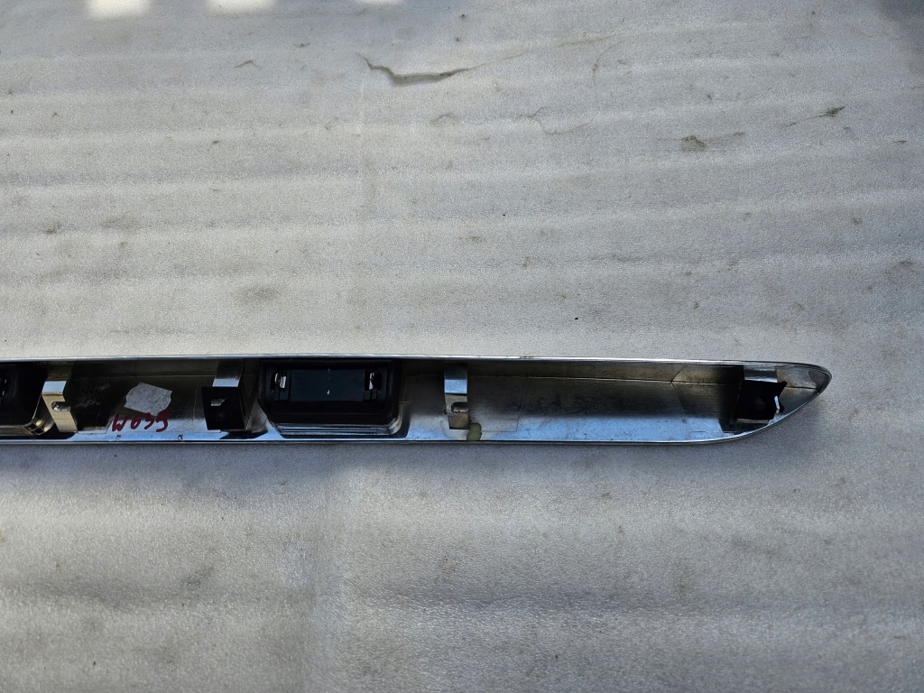 фото №9, Mercedes vito w639 молдинг накладка крышки задний задняя a6397431930