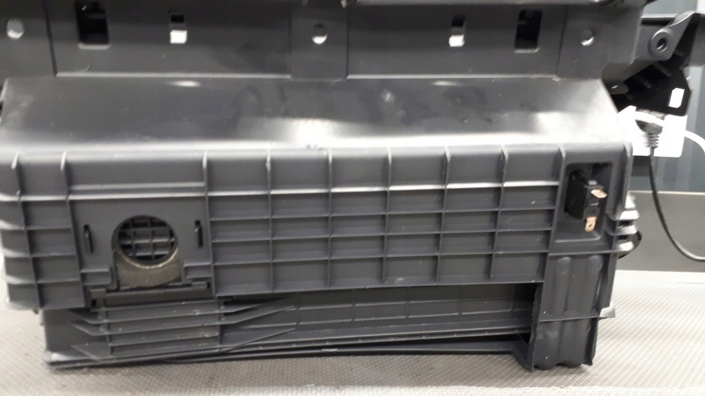 фото №12, 2r845-40000 бардачок пассажира hyundai i30 1 i 10r