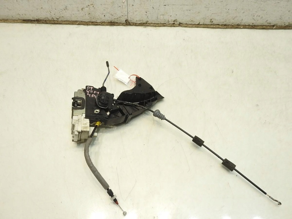 фото №7, Замок дверь правый задняя 4 pin mercedes r w251 1697302235