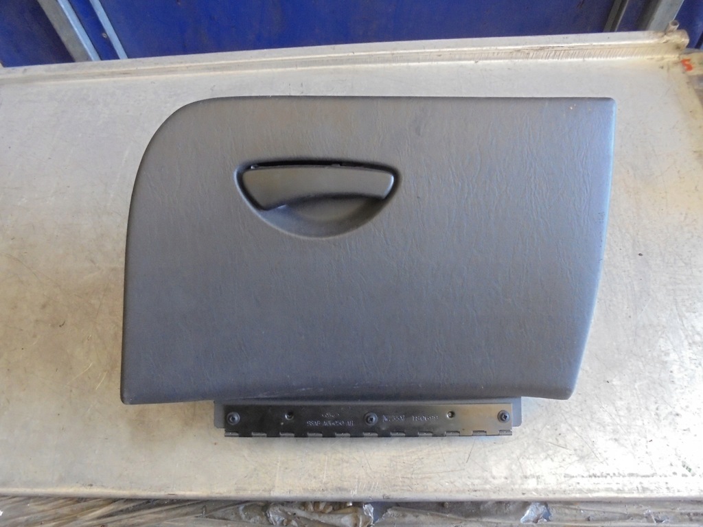 фото №1, Бардачок ford focus mk1