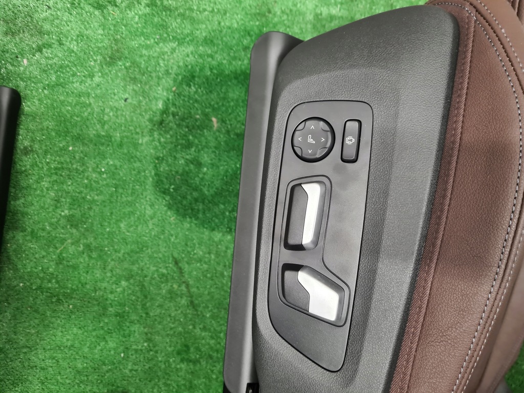 фото №9, Bmw 4 g26 середина обивка сиденья туннель заднее сиденье обшивки m-pakiet harman