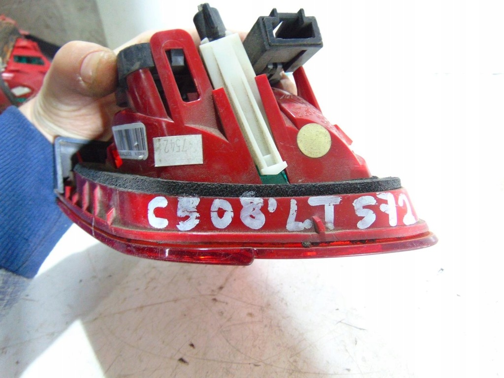 фото №7, Лампа левая задняя задняя крышки citroen c5 ii