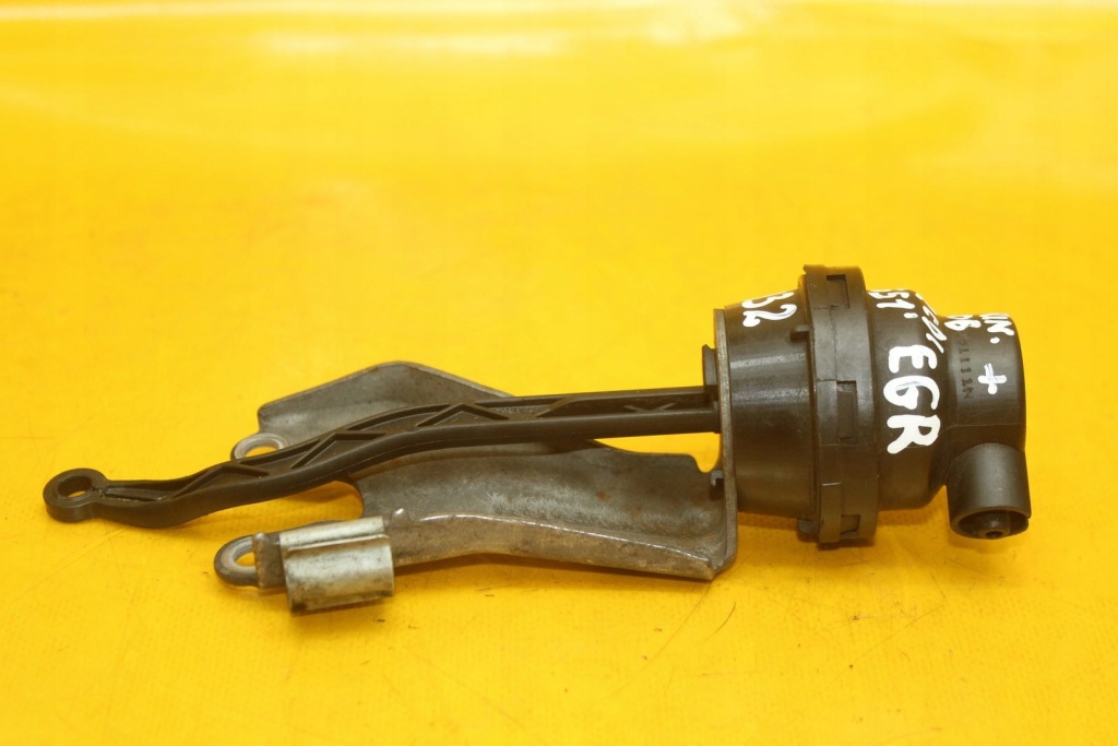 фото №1, Клапан вакуумa актуатор турбины egr mercedes sprinter 906 651 2.2