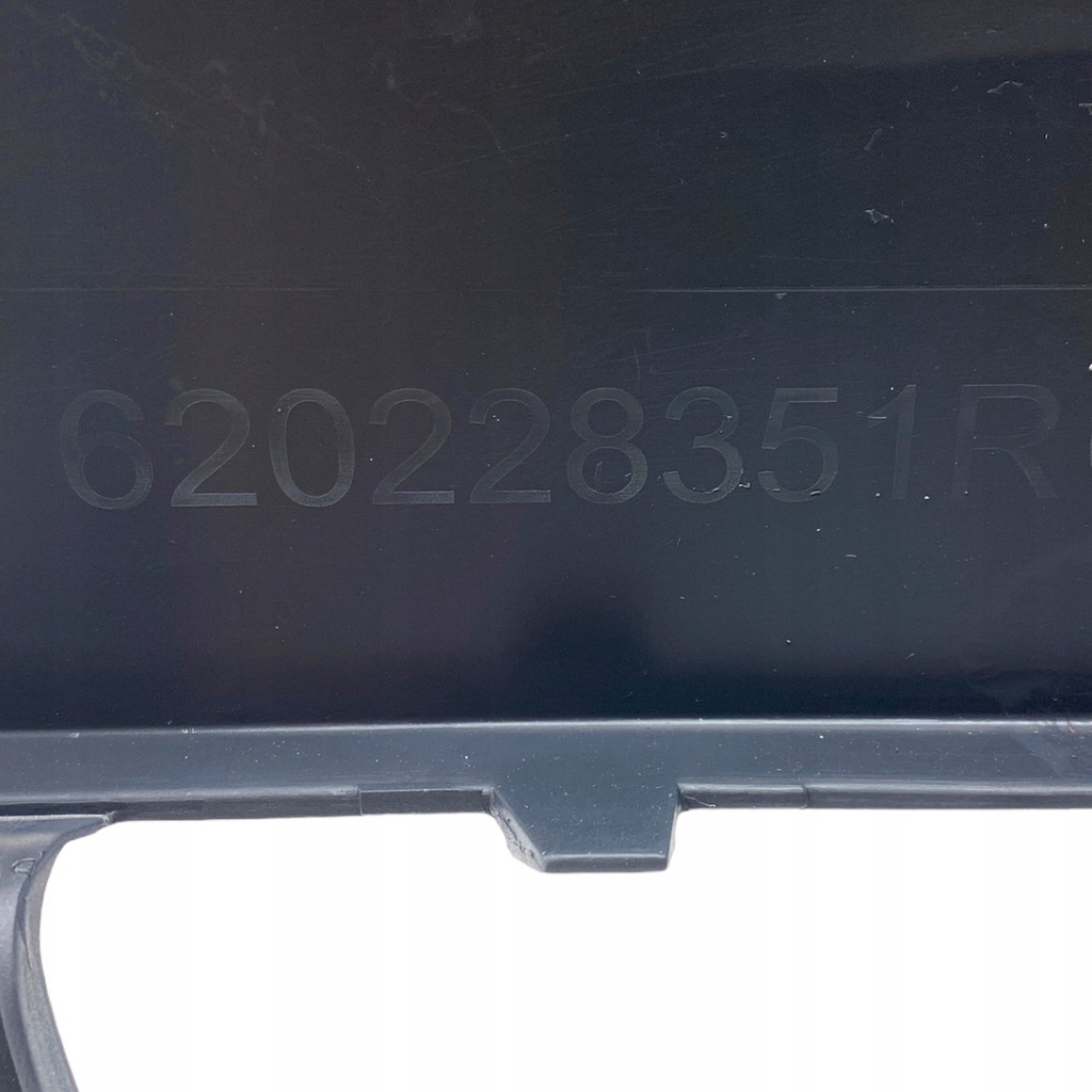 фото №15, Новый оригинальный бампер передний renault clio v pdc