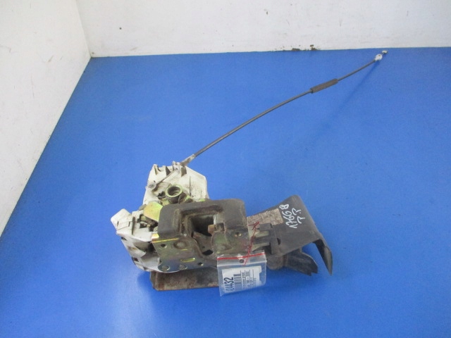 фото №1, Ford cougar mk1 замок правый перед 8pin+linka