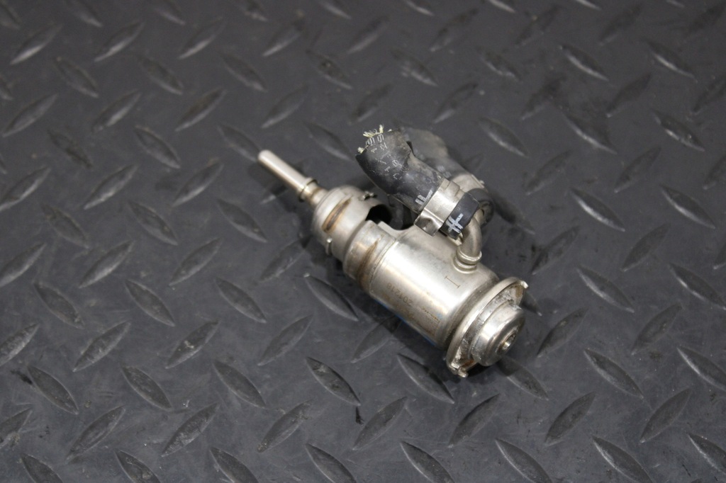 фото №1, Инжектор adblue bmw x1 f48 8580209