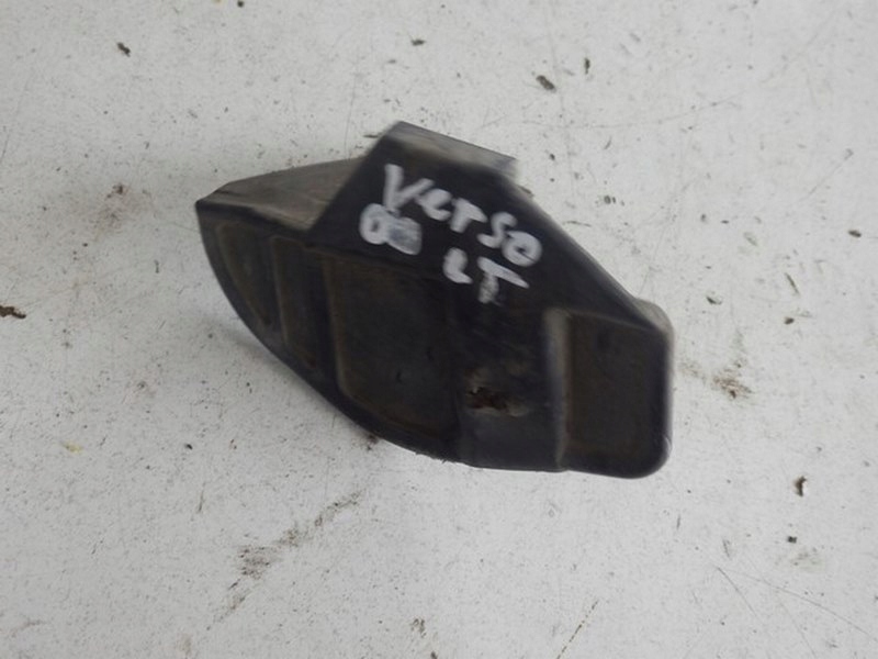 фото №1, Toyota yaris verso 00 1.3 направляющая левый задняя