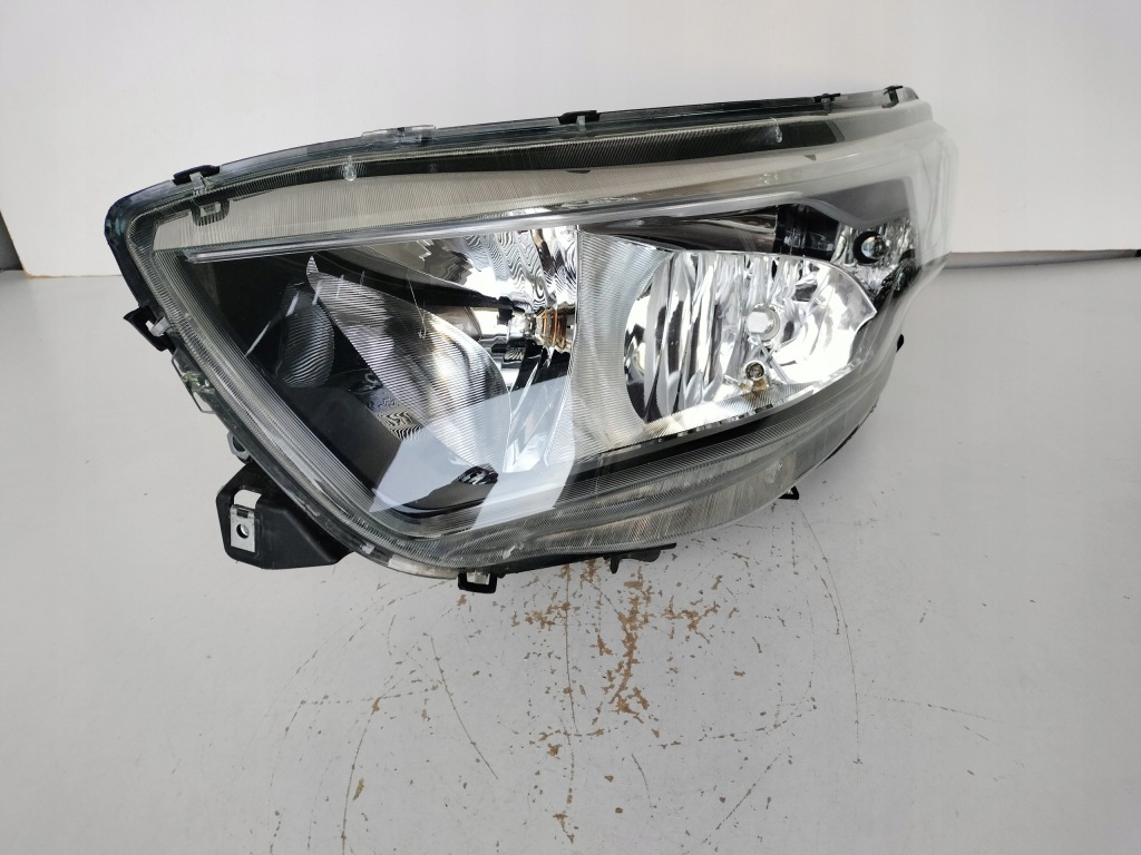 фото №1, Лампа левая фара iveco daily 19- lift