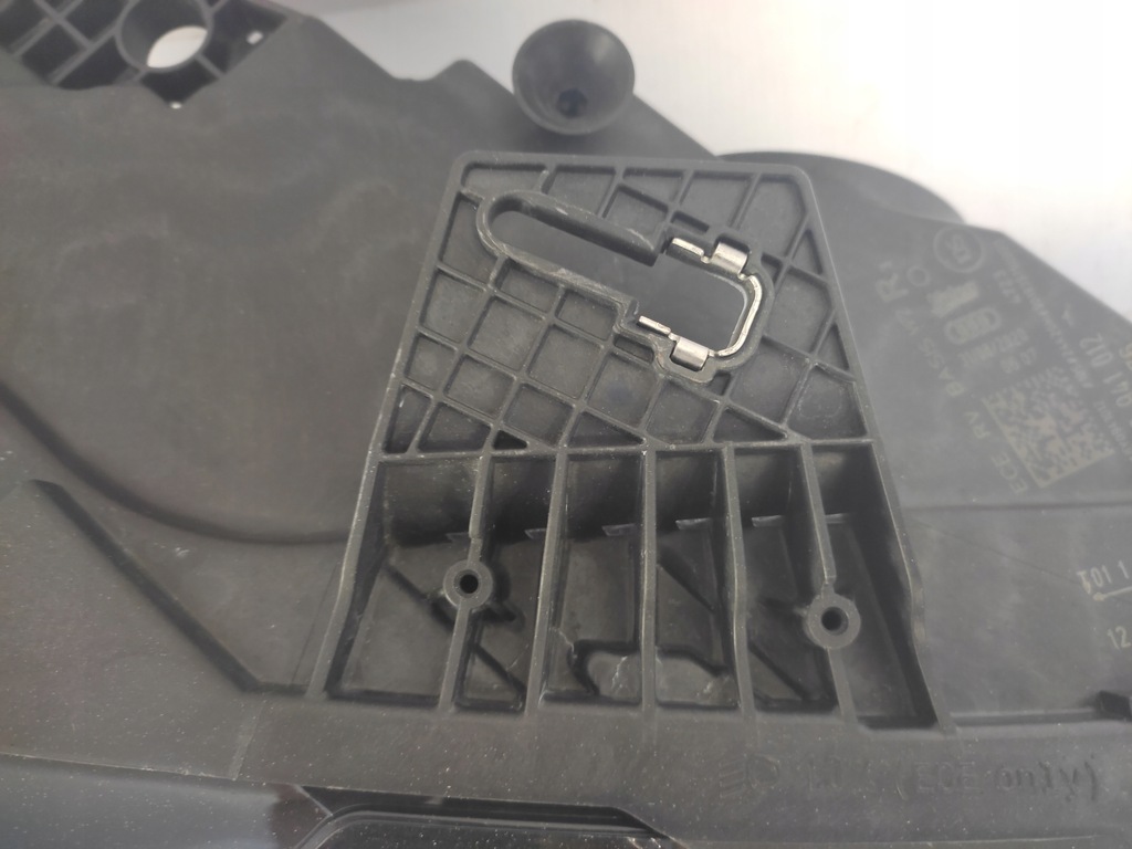 фото №6, Audi оригінальний номер 8y0941012 лампа led