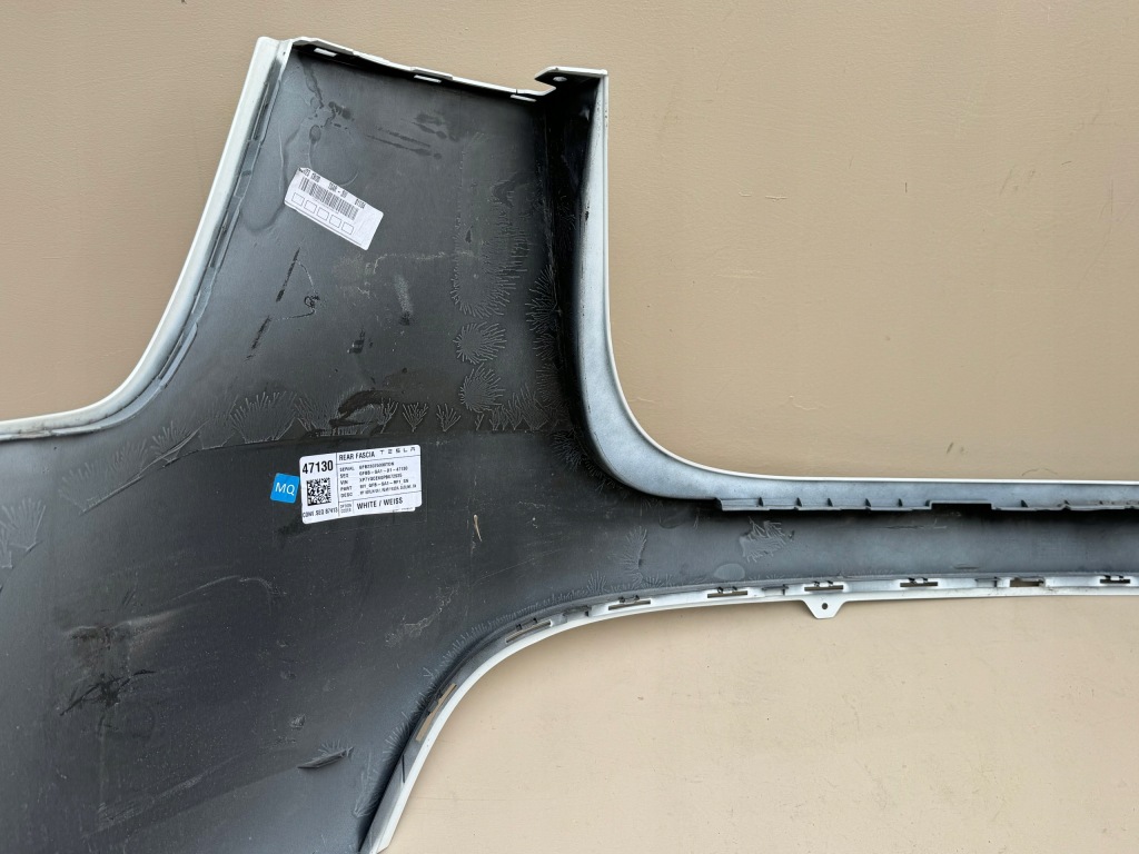 Tesla model y 20r- бампер задняя задний задняя в Украине