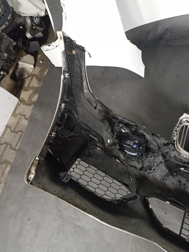 Бампер перед bmw x5 f15 m набір 6xpdc a300 alpinweiss kompletny в Україні