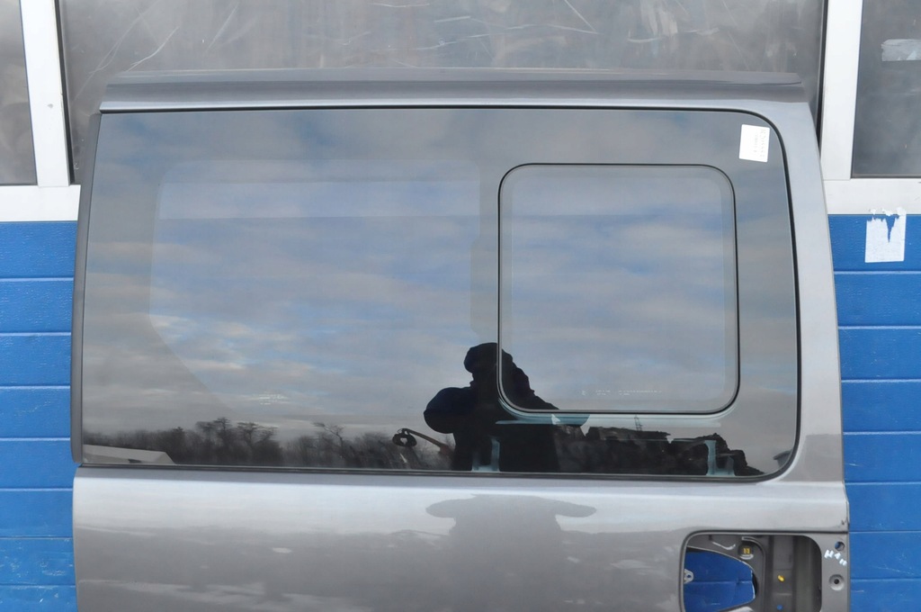 фото №6, Hyundai h1 ii дверь правый задняя задние правое сдвижные