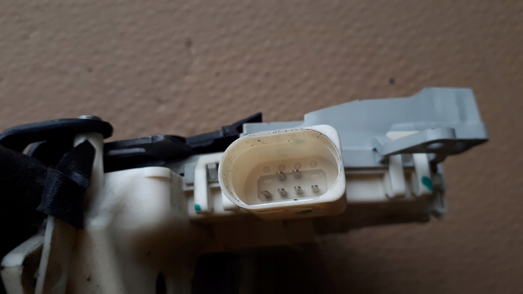 фото №5, S4 b8 a4 замок дверь левый перед 6pin a5 q5 a6