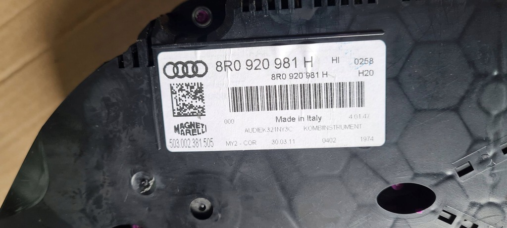 фото №9, Q5 8r счетчик приборная панель приборы 2.0 tdi дизель 8r0920981h anglik