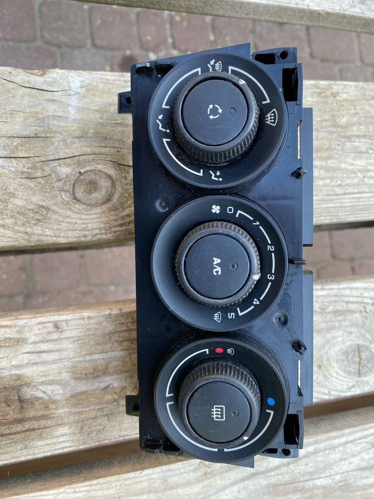 фото №1, Панель управление кондиционера peugeot 3008