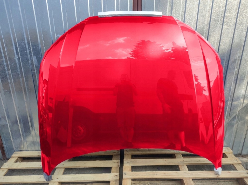 Купити Капот кришка двигуна audi a4 b9 дорестайлінг  2015 - 2019r lz3m
