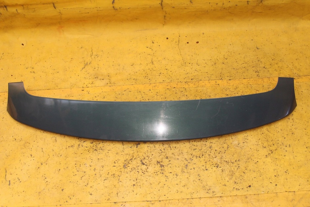 фото №1, Спойлер молдинг кришки toyota auris i 76085-02070