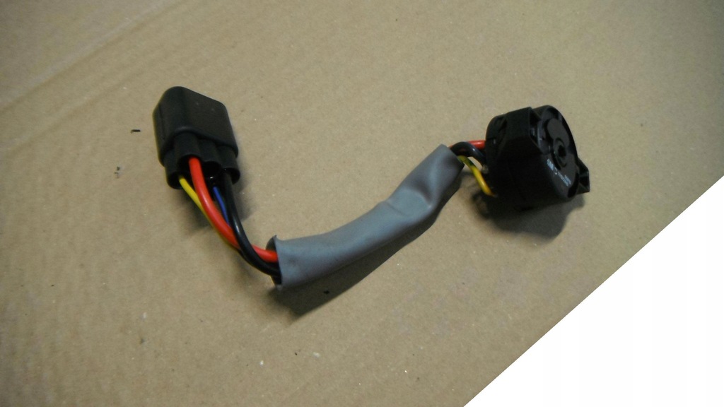 фото №1, Ford fiesta mk4 95-02 контактная группа замка зажигания замка зажигания