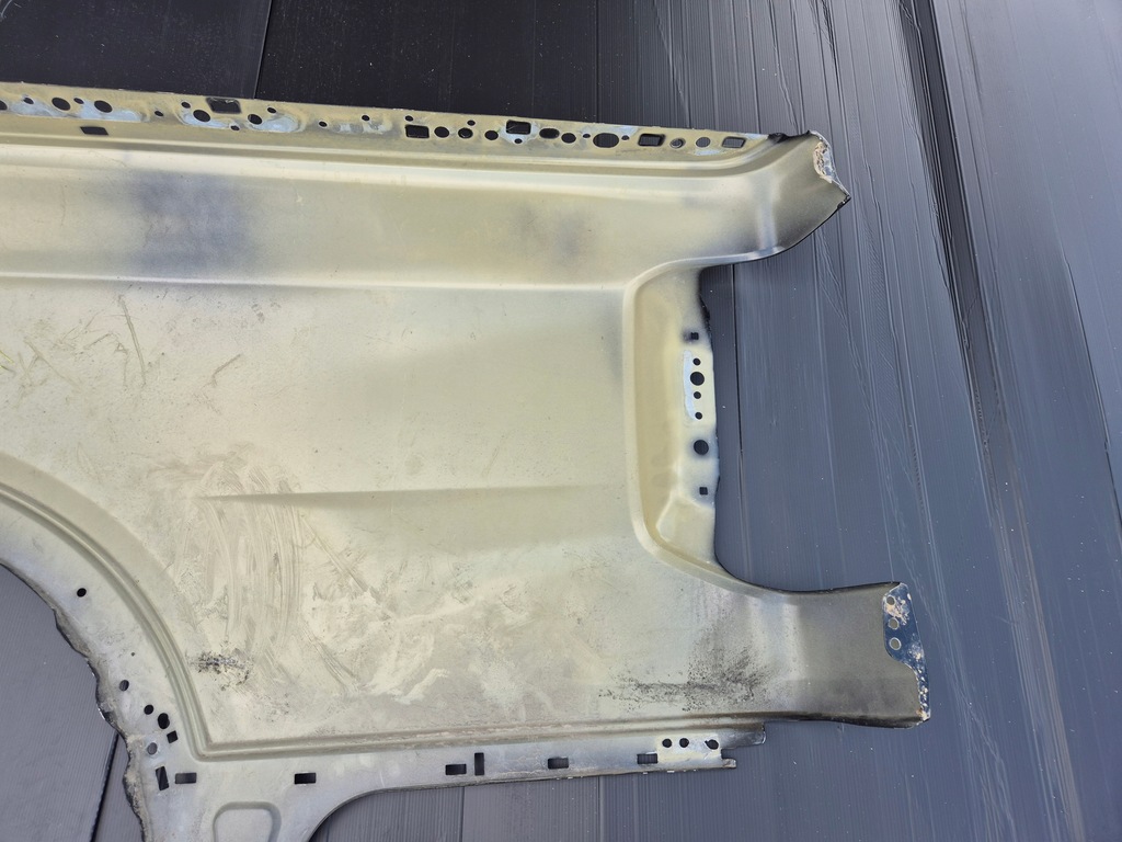 фото №10, Ford ranger vi 22r . крыло правый задняя b002