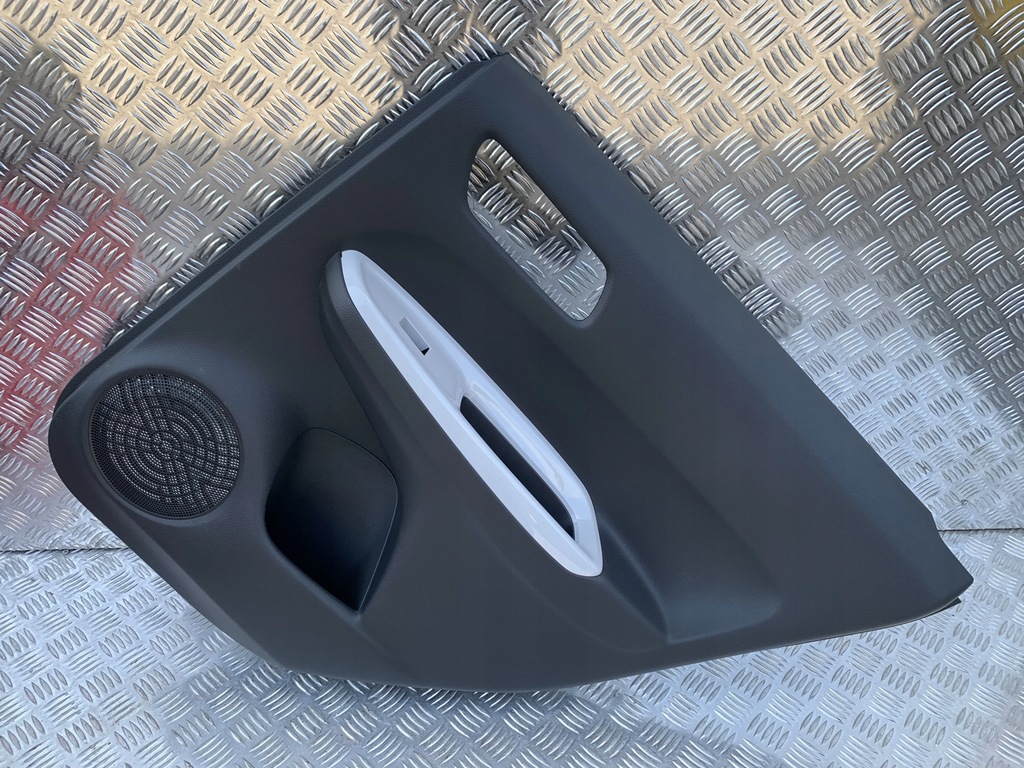 фото №1, Обшивка дверь правый задняя honda jazz v 20-