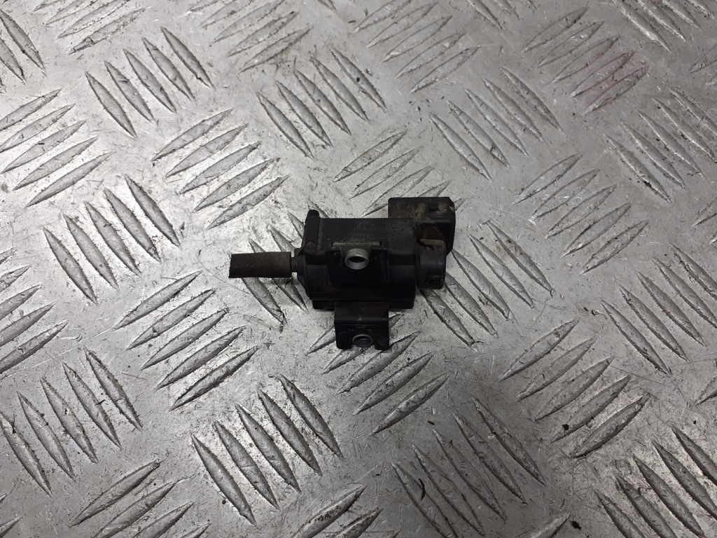 фото №1, Клапан вакуумa avensis t27 2.0 d4d 25860-0r010