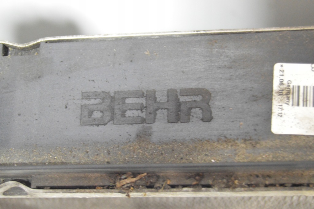 Радиатор воды оригинальная behr mercedes w140 c140 4.2 5.0 1405001403 в Украине