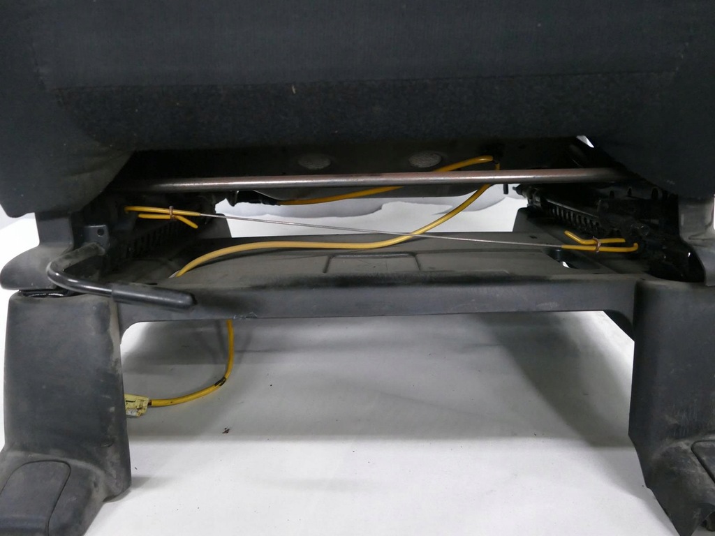 фото №6, Mazda mpv ii сиденье правый перед капитанское