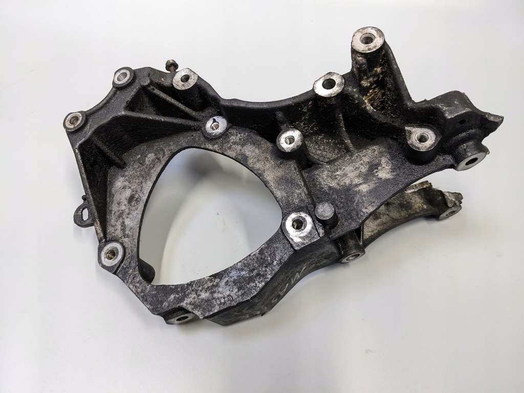 фото №1, Кронштейн генератора master ii 2.2 03-10 8200457446