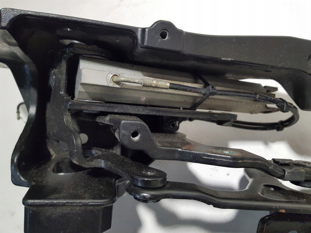 фото №7, Mercedes slk r171 w171 крыло крышка крыша правая петля правый привод