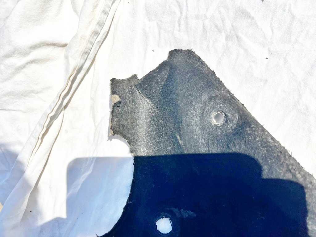 Bmw x3 e83 ізоляція звукоізоляція шумоізоляція захист двигуна ліва 3413385 Зі Шроту