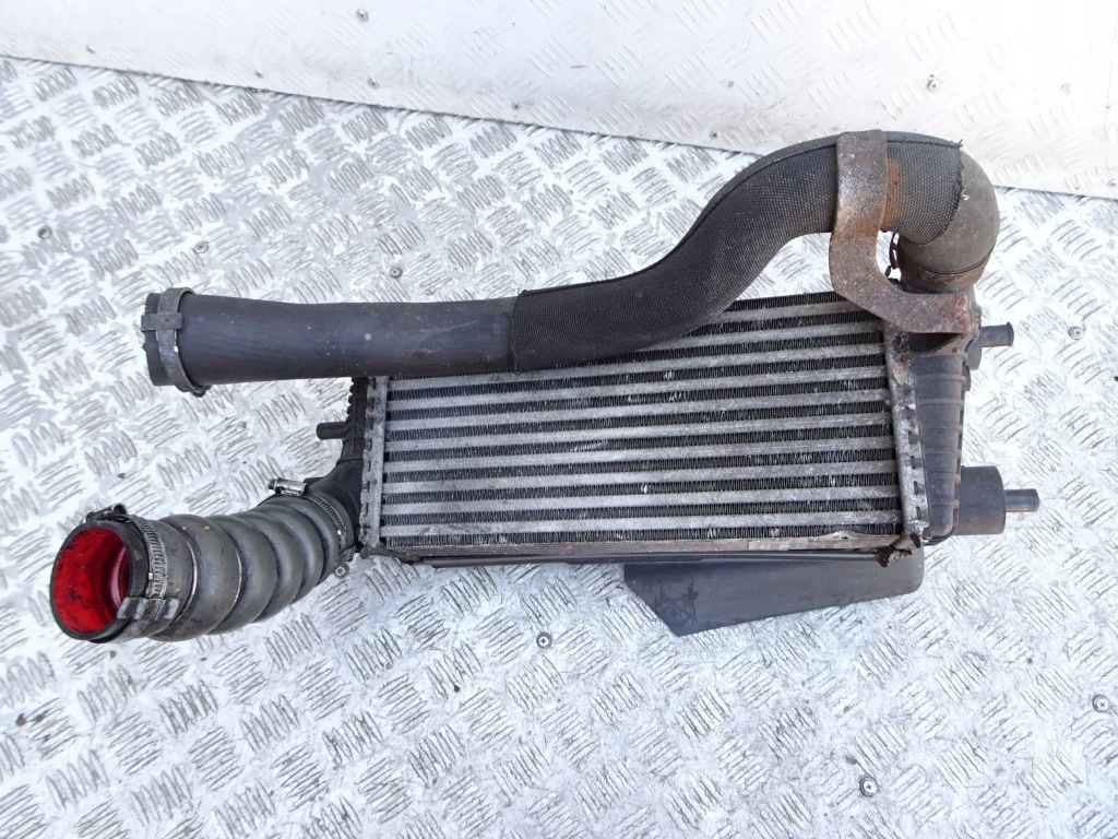 Купить Интеркулер ford focus mk3 1.6 tdci