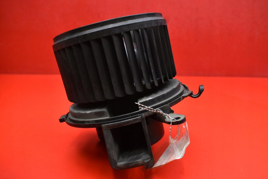 фото №8, Воздуходувка вентилятор обдув eu 5e1630100 peugeot boxer 3 iii lift 14-