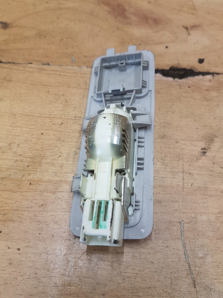 фото №2, Лампа освещение салона citroen c4 picasso