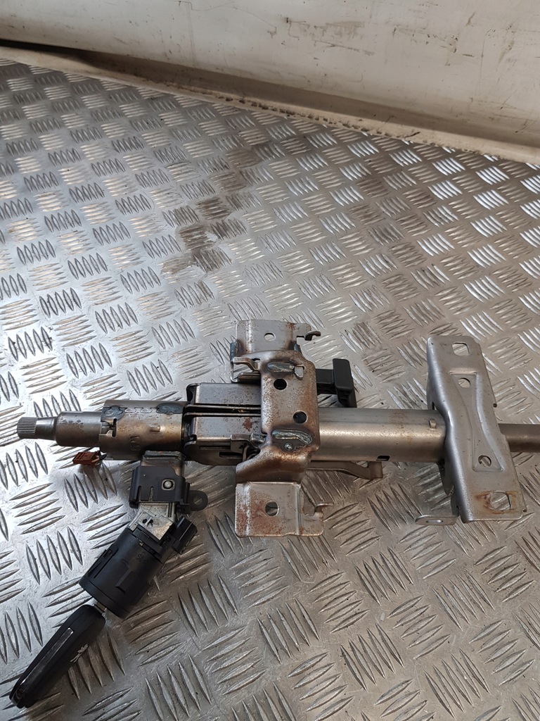 фото №13, Колонка рулевая 9674861877 + замок зажигания ключ peugeot 308 ii t9 16r- eu