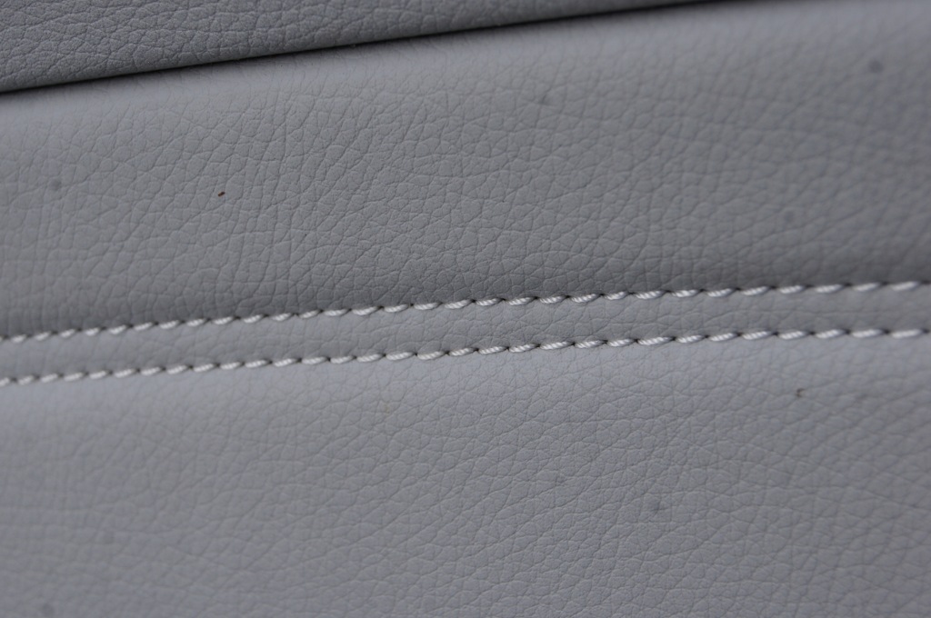 Mercedes w166 ml350 обшивка дверь правая  перед с Разборки