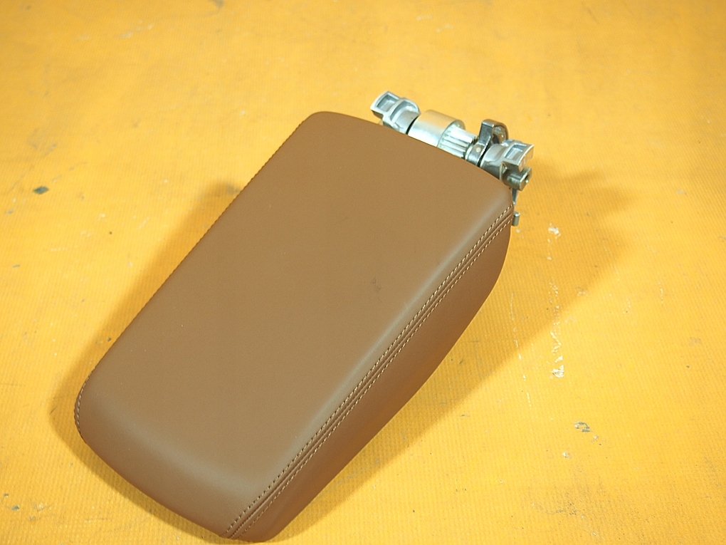 фото №15, Audi e-tron 55 4ke 25km сиденья заднее сиденье valcona обшивки вентиляция массаж bang