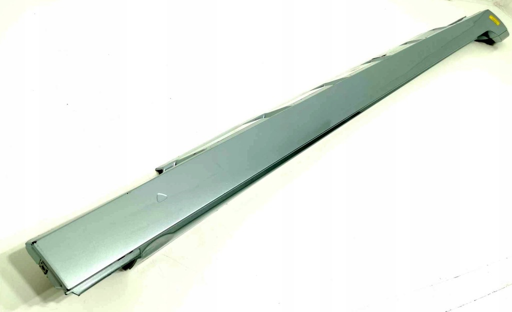 фото №10, Nowa org молдинг поріг права vw passat b8 lc7a