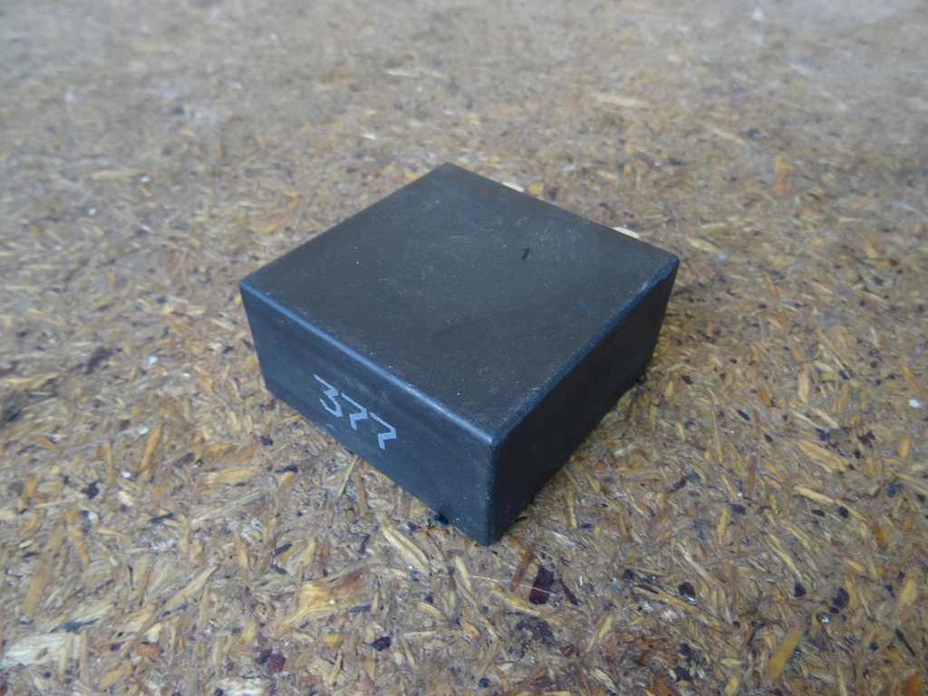 фото №12, Audi a3 s3 8l tt 8n golf iv реле дворник 377 4b0955531a