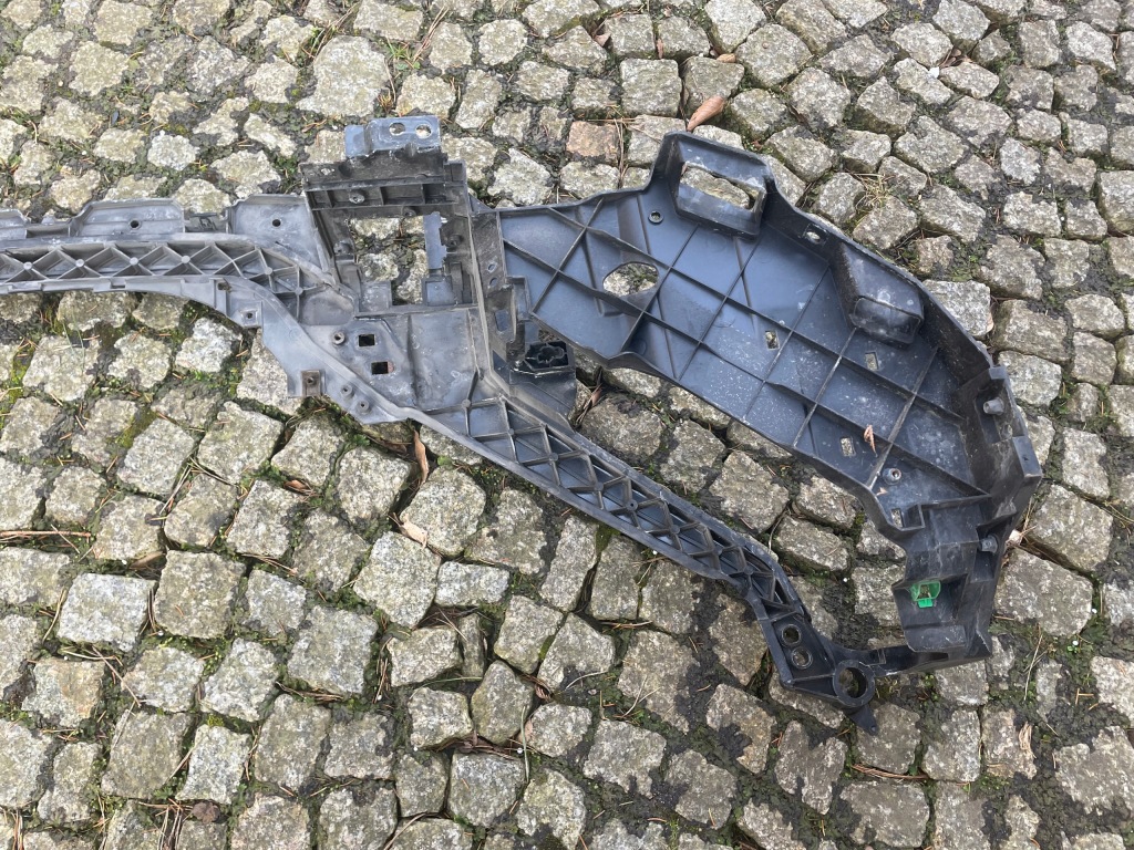 фото №10, Volvo v40 pas передній підсилювач