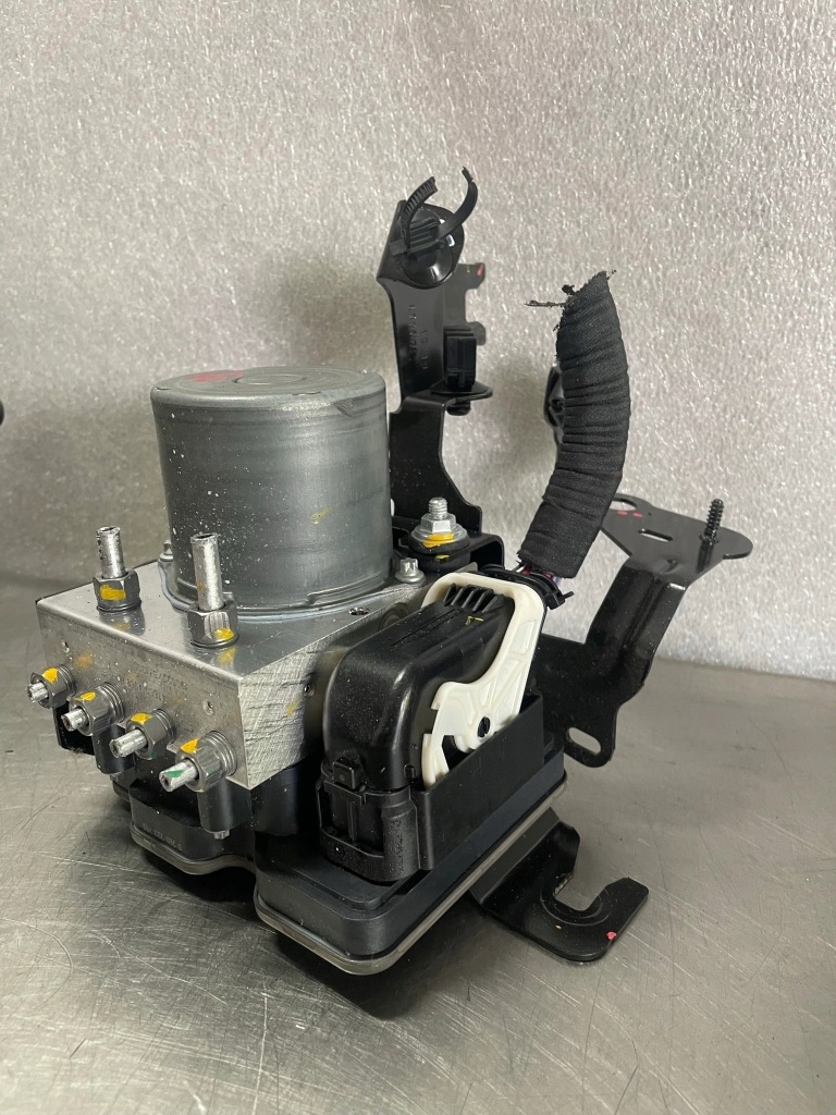 фото №1, Насос abs renault clio v 5 1.0 tce 476604968r org