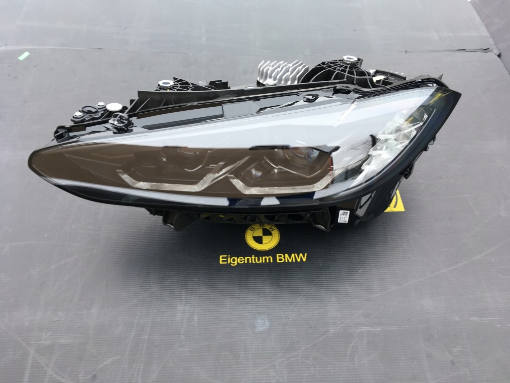 фото №1, Bmw 4 g22 g26 nowa лампа black shadow czarna m3 m4