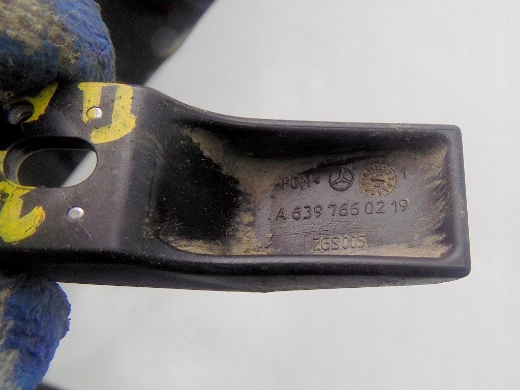 фото №4, Mercedes vito ii 109 w639 04r відбійник двері задня