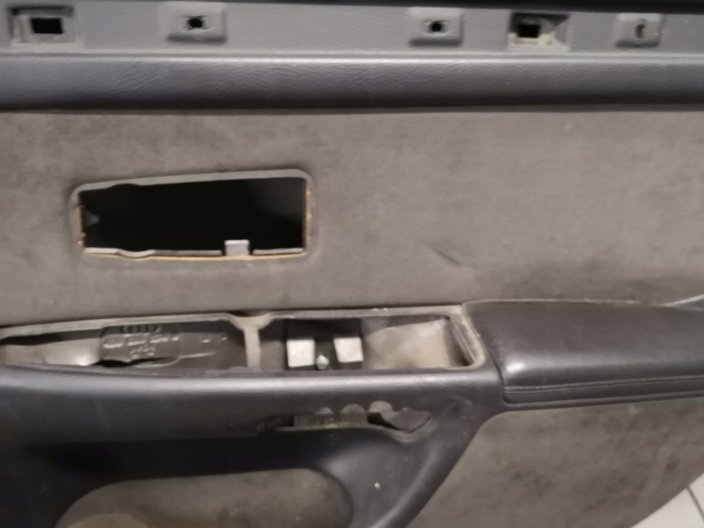 фото №10, Обшивка дверь правый задняя audi a8 d2 lift soul