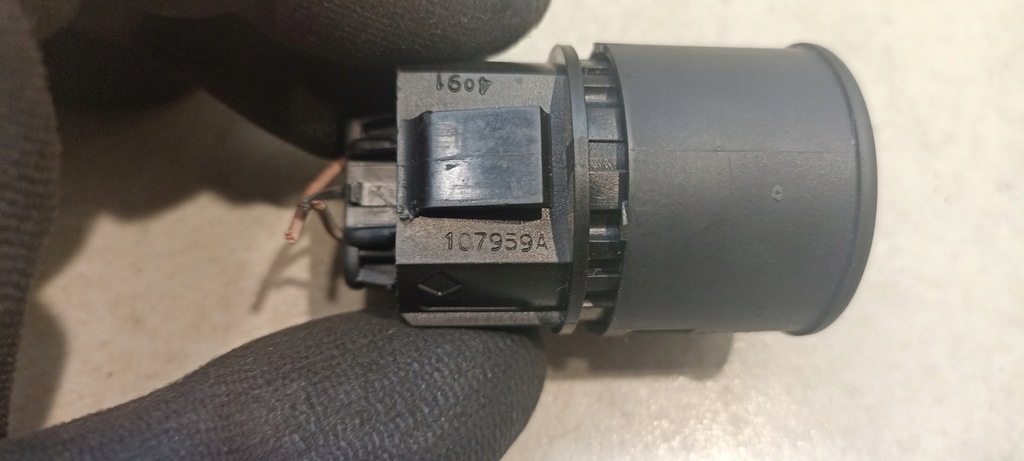 фото №3, Кнопка запуск стоп renault scenic ii 1.5 107959a