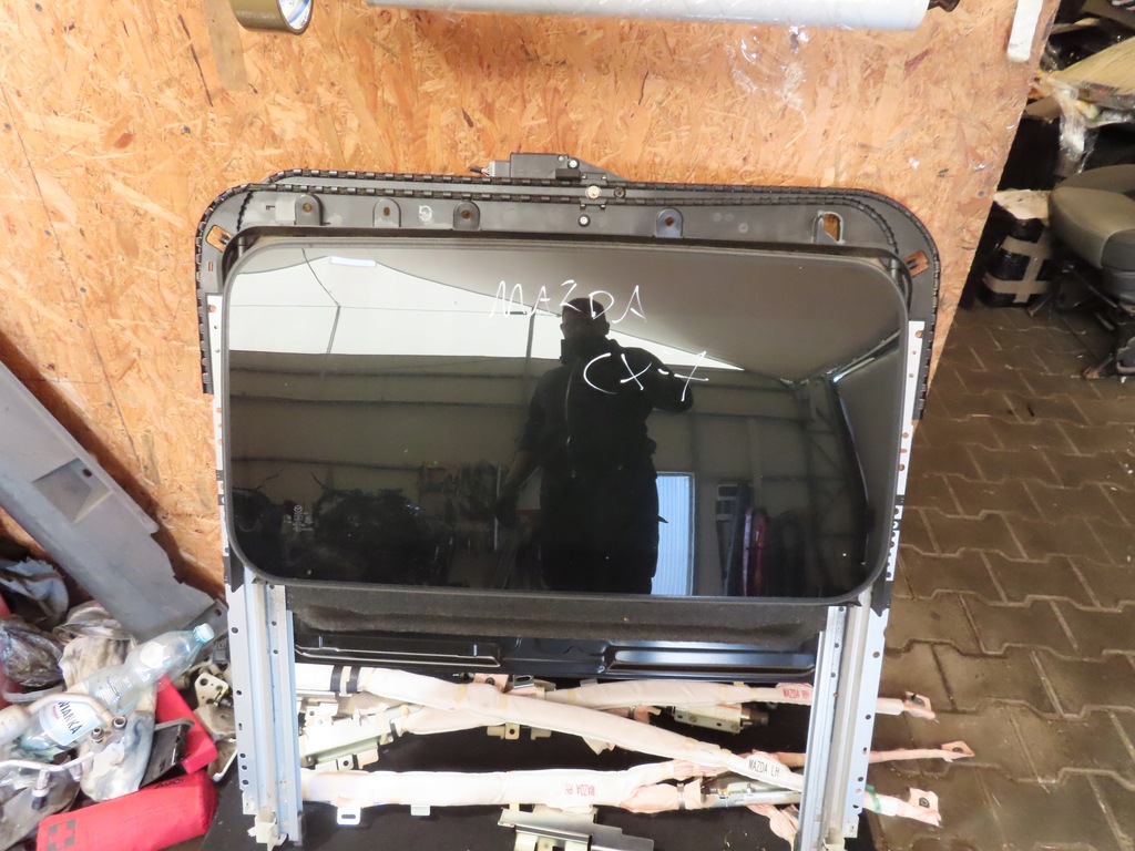 фото №1, Mazda cx7 люк oryginlny